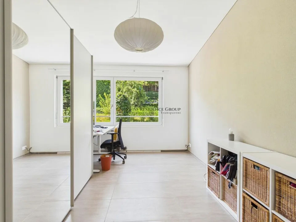 Lichtdurchflutetes Wohnen mit grosser Terrasse und traumhafter Fernsicht (4 Jahre befristet, Möglichkeit auf Verlängerung)
