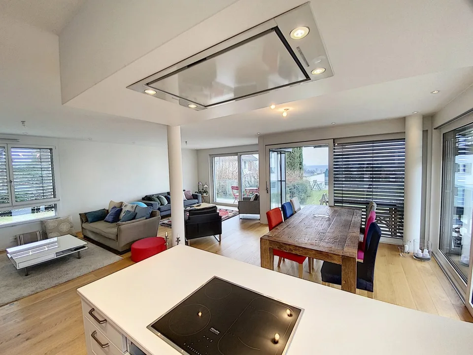 Moderne 3,5-Zimmer-Wohnung in Saint-Sulpice