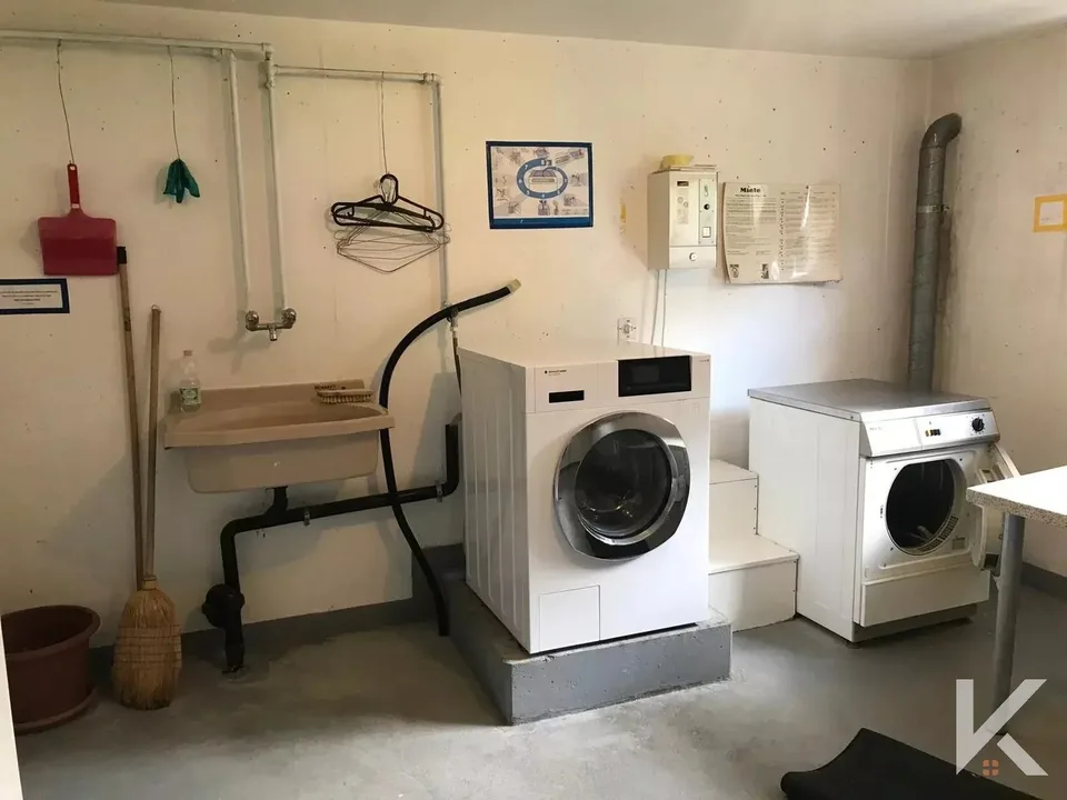 Geräumige 3.5-Zimmer-Wohnung – Foto 8 von 9