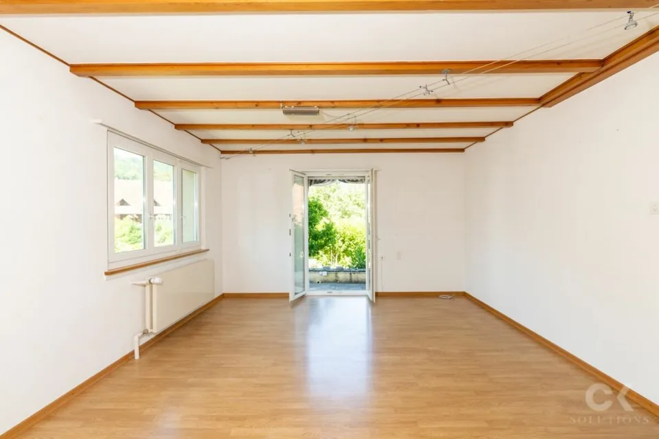 Charmantes Zuhause mit grossem Garten und viel Potenzial
