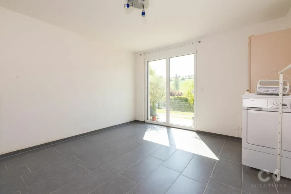 Family paradise with beautiful garden and far-reaching views