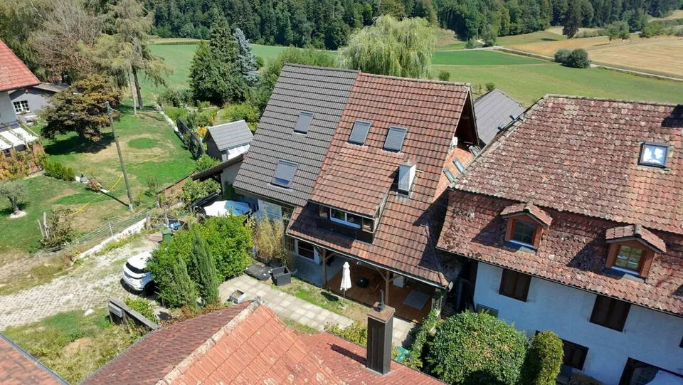Une maison qui raconte des histoires ! Expérience de vie unique à Brittnau