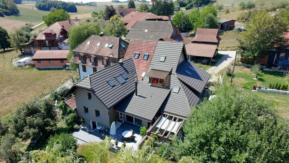 Une maison qui raconte des histoires ! Expérience de vie unique à Brittnau