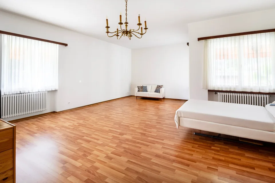 Ampia proprietà con possibile sviluppo su R3