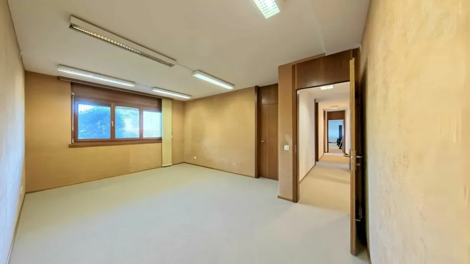 Büro mit Seeblick - Teilbar nach Maß