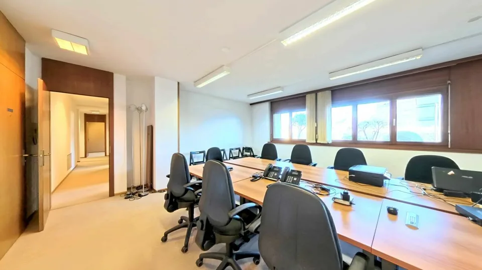 Büro mit Seeblick - Teilbar nach Maß