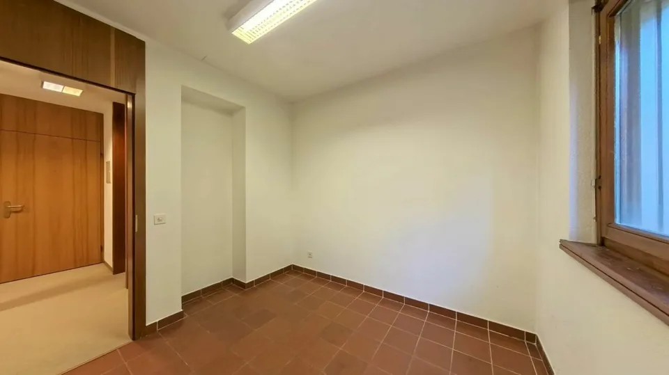 Büro mit Seeblick - Teilbar nach Maß