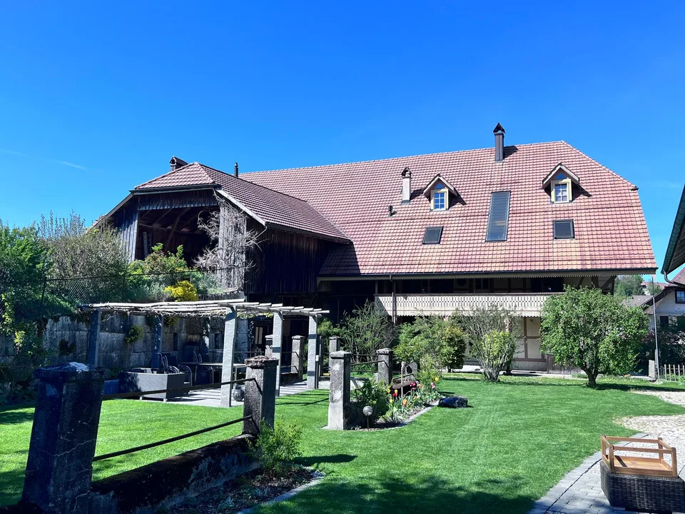 *** Tag der offenen Tür *** Grandios 228 m2! *** Stalderhof Seeberg! *** 105 m2 Wohn/Esszimmer! ***