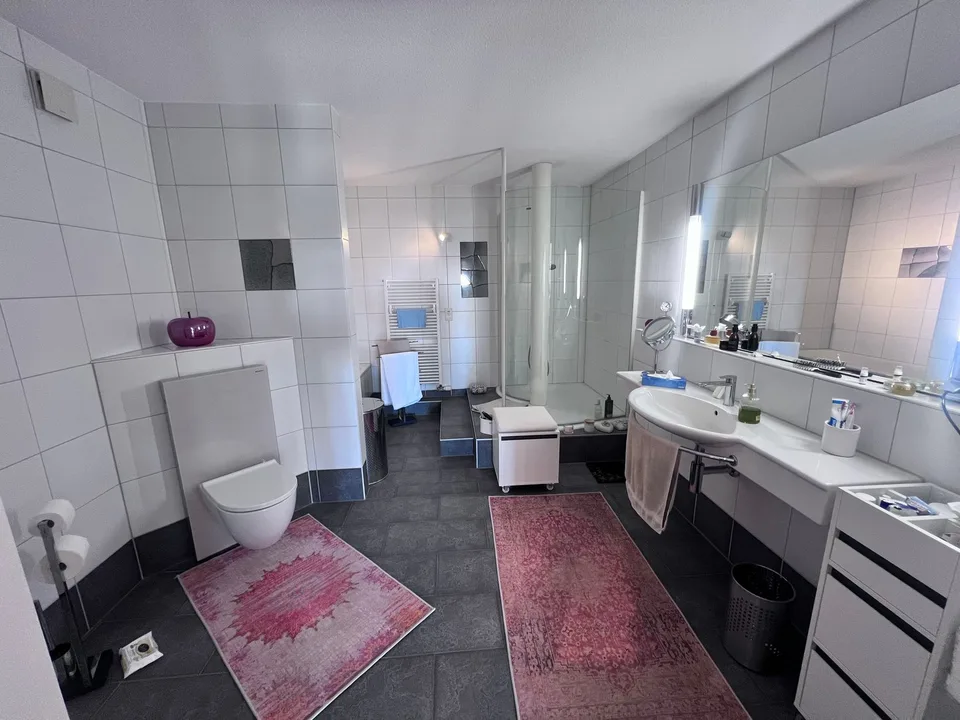 *** Tag der offenen Tür *** Grandios 228 m2! *** Stalderhof Seeberg! *** 105 m2 Wohn/Esszimmer! ***