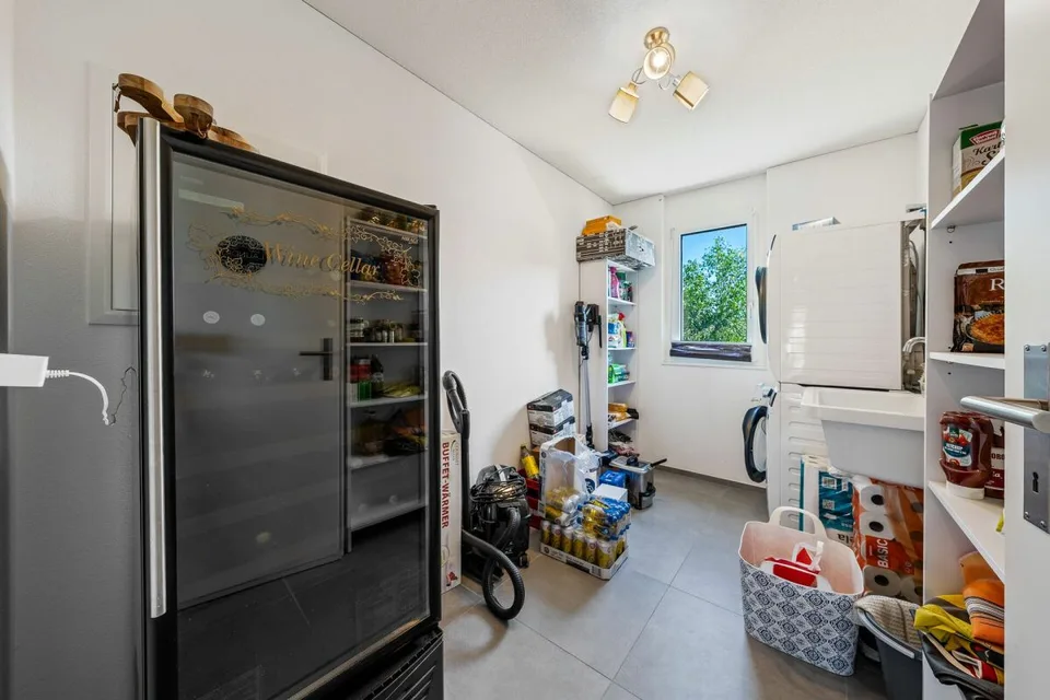 Appartamento attico esclusivo di 5,5 locali con terrazza di 152 m² & vista panoramica!