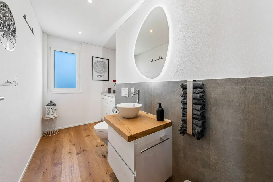 Appartamento attico esclusivo di 5,5 locali con terrazza di 152 m² & vista panoramica!