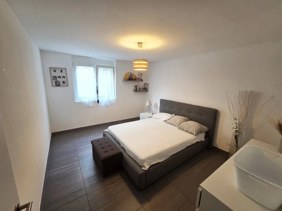 Wohnung mit 3.5 Zimmern und Garten in Camorino