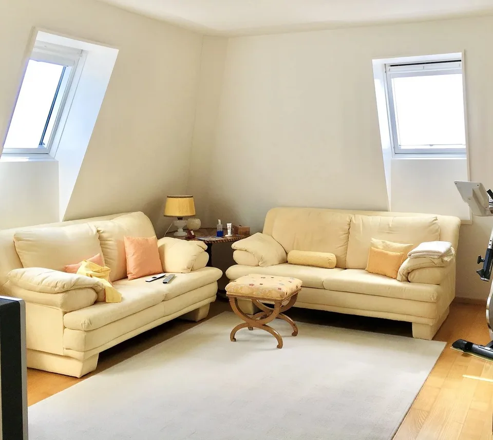 6.5-room duplex apartment on the top floors of a residential building