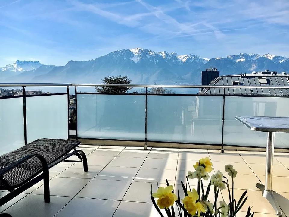 Appartement de 6.5 pièces en duplex et aux derniers étages d'un immeuble résidentiel