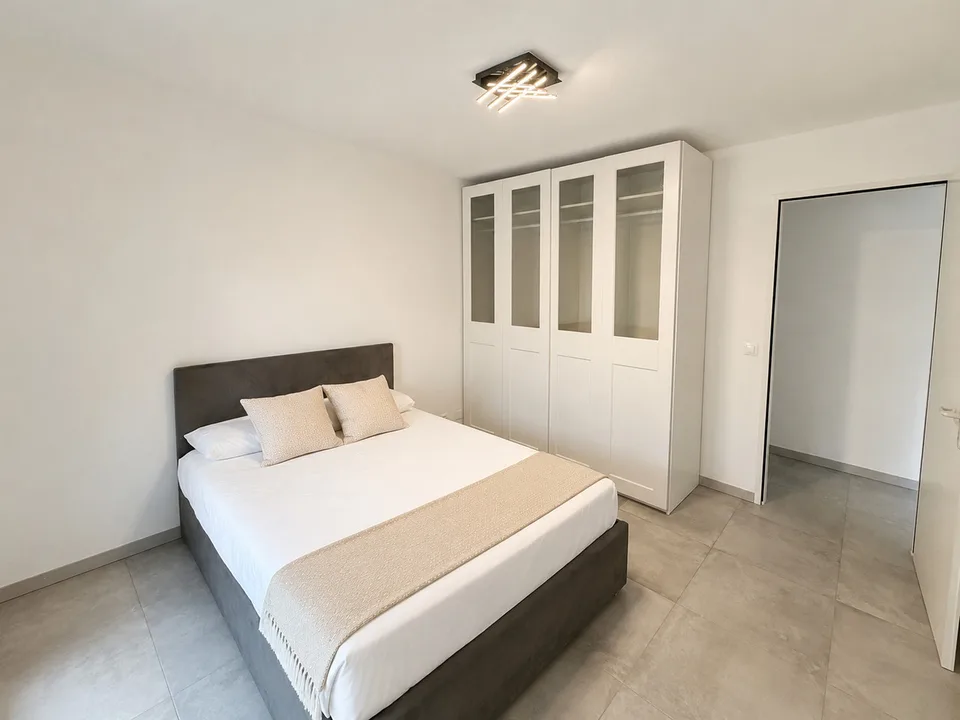 Appartement lumineux avec terrasse et jardin privatif