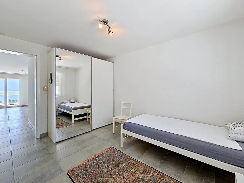 Superbe Attikawohnung mit 4 Zimmern, großer Terrasse und Panoramablick