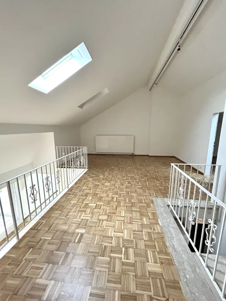 Delizioso appartamento in maisonnette di 3,5 locali con balcone