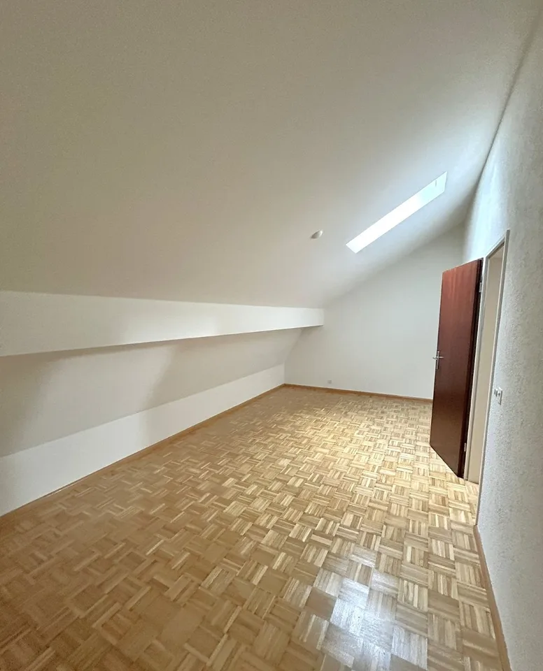 Delizioso appartamento in maisonnette di 3,5 locali con balcone