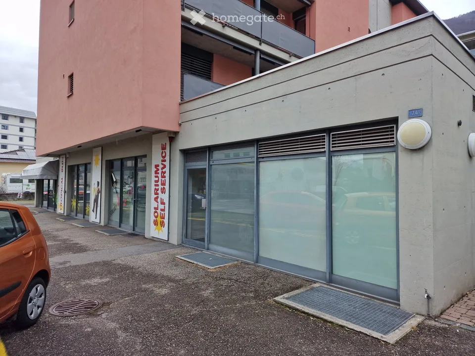 Centro Varenna Locarno: Negozi/Uffici/Archivi/Posteggi - Ladenlokale/Büros/Archive/Parkplätze
