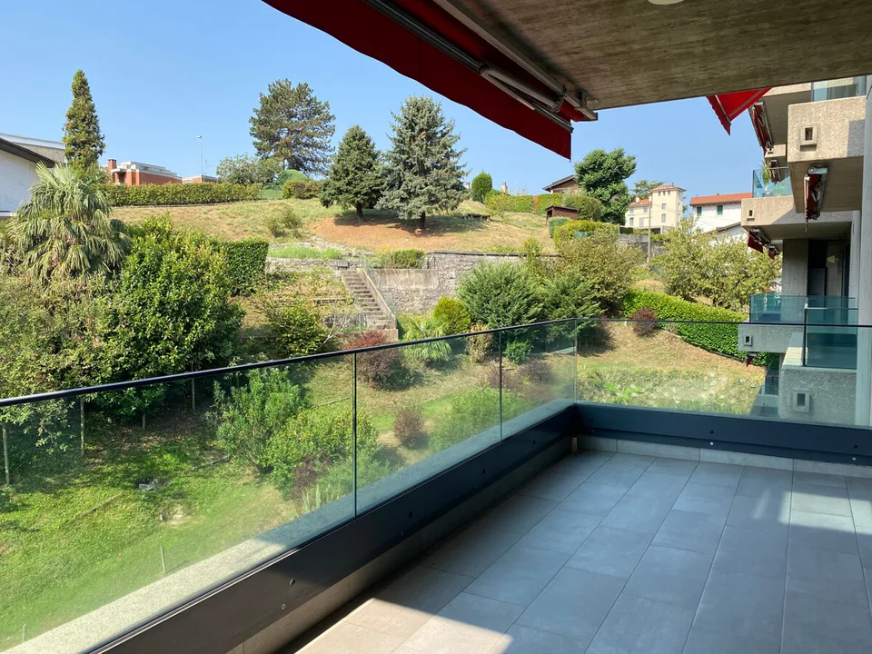 VACALLO  AMPIO 4.5 LOCALI CON TERRAZZE E VISTA APERTA