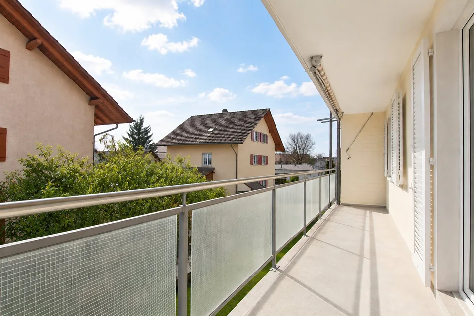 Casa affascinante con elettricità conveniente direttamente dal tetto