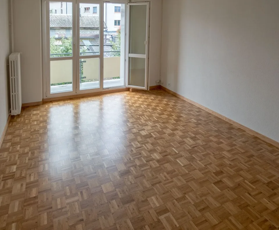 Gemütliche 4-Zimmer-Wohnung mit Balkon in Niederurnen