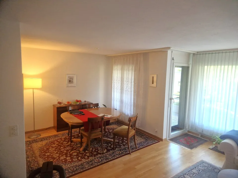 Bright 3.5-room apartment with balcony in a quiet location in Ittigen