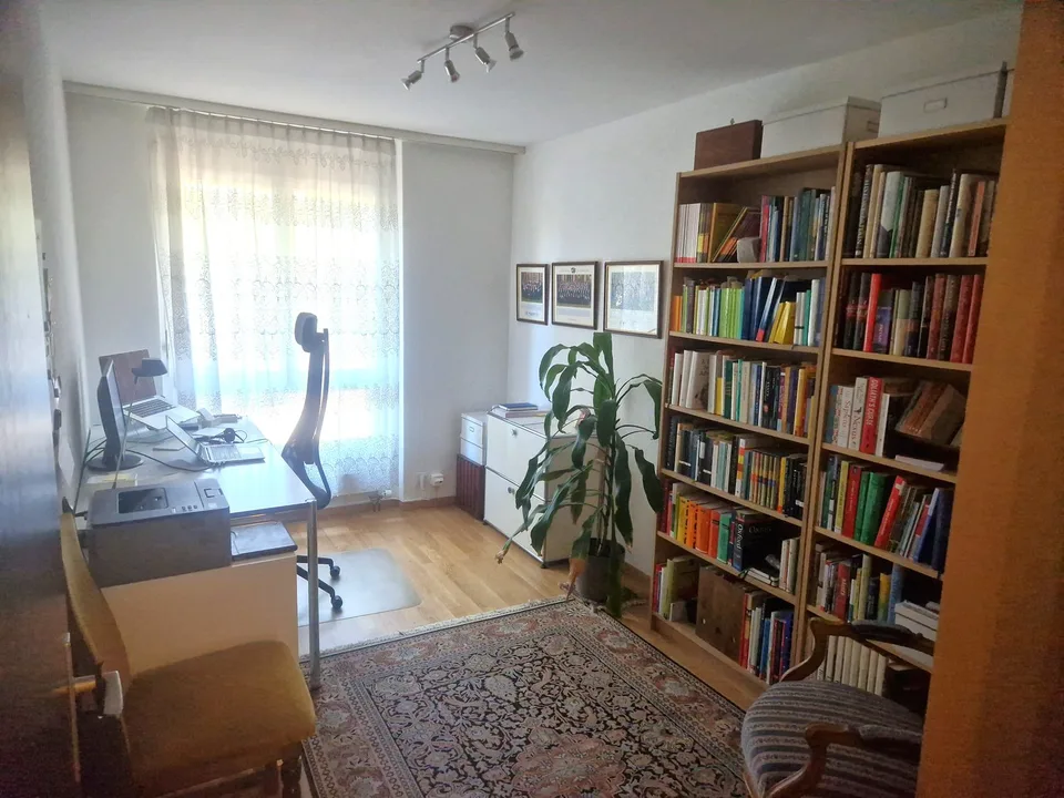 Bright 3.5-room apartment with balcony in a quiet location in Ittigen