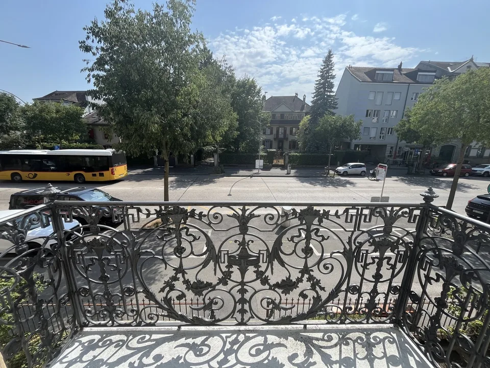 Magnificent 3.5 rooms renovated with balcony and garden in Yverdon-les-Bains