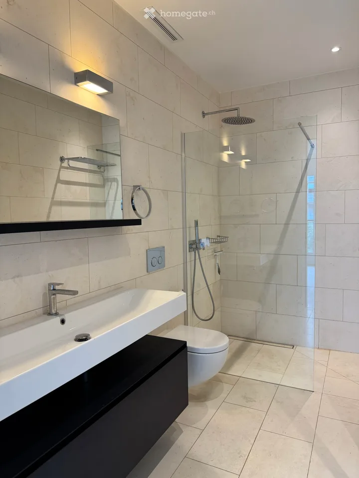 Moderne 4.5-Zimmer-Wohnung im Eigentumsstandard in Zürich West