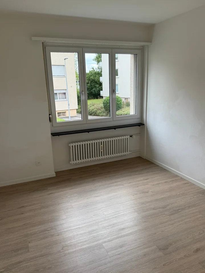 Grosszügige Wohnung im Hohrainli-Quartier