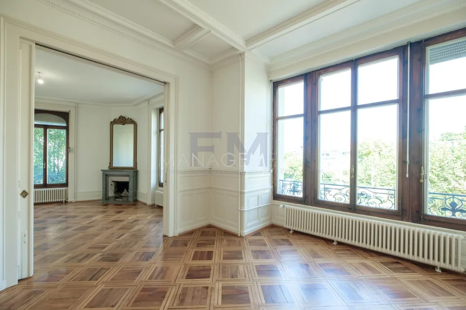 Boulevard der Philosophen ? 4 Zimmer von ca. 122 m² im 2. Stock