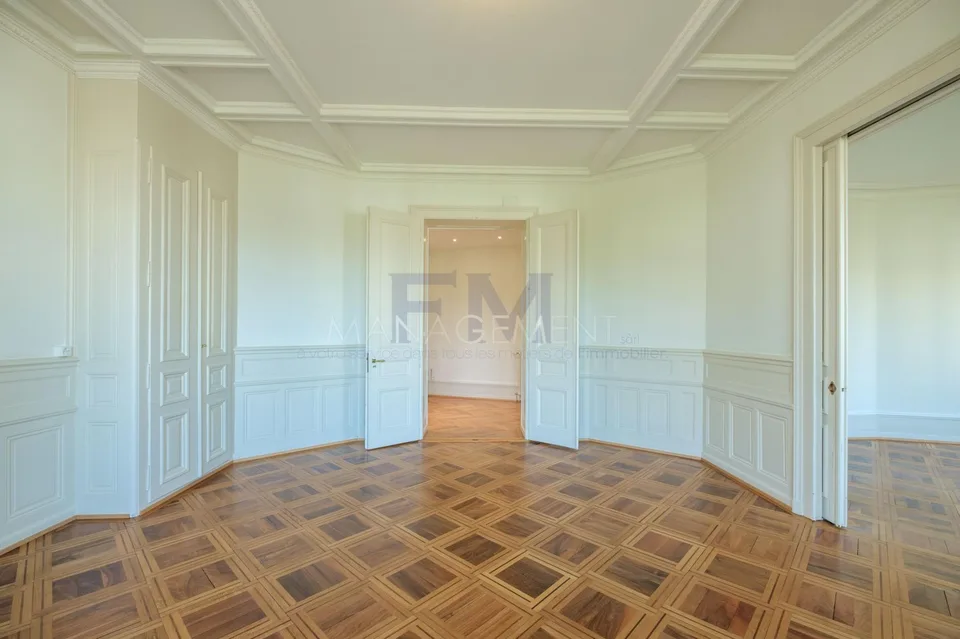 Boulevard der Philosophen ? 4 Zimmer von ca. 122 m² im 2. Stock