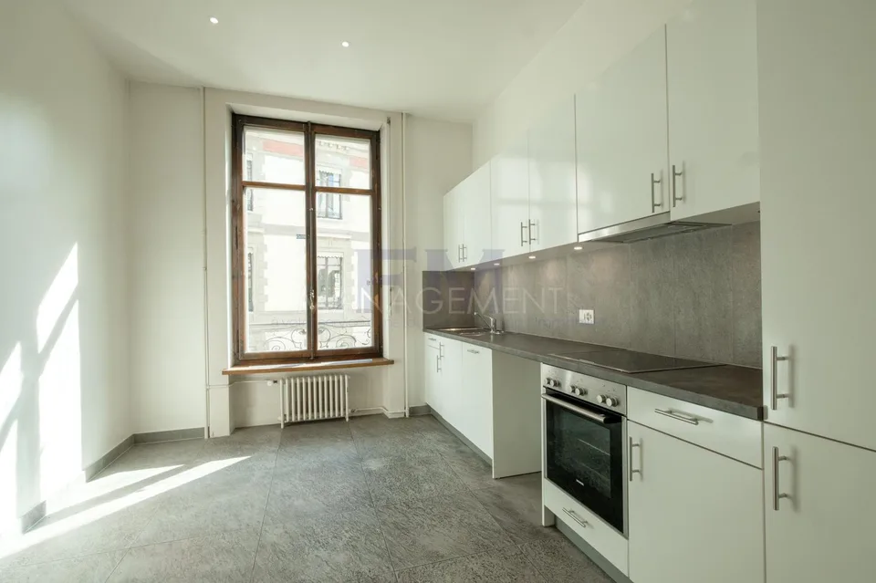 Boulevard der Philosophen ? 4 Zimmer von ca. 122 m² im 2. Stock