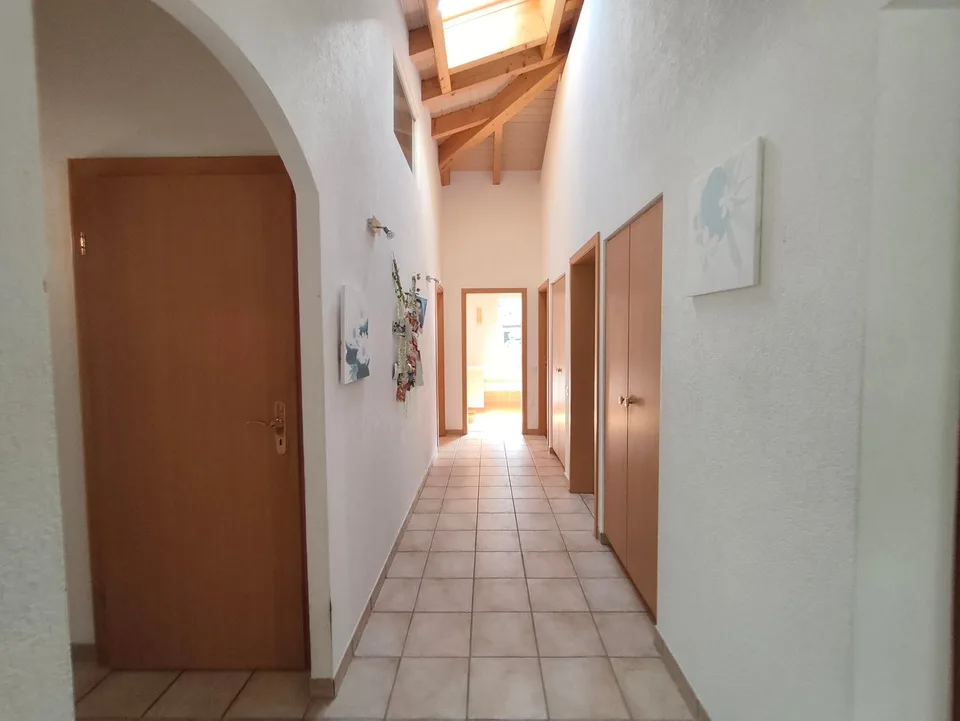 Character villa in Saint-Maurice – 5.5 rooms with view and large plot