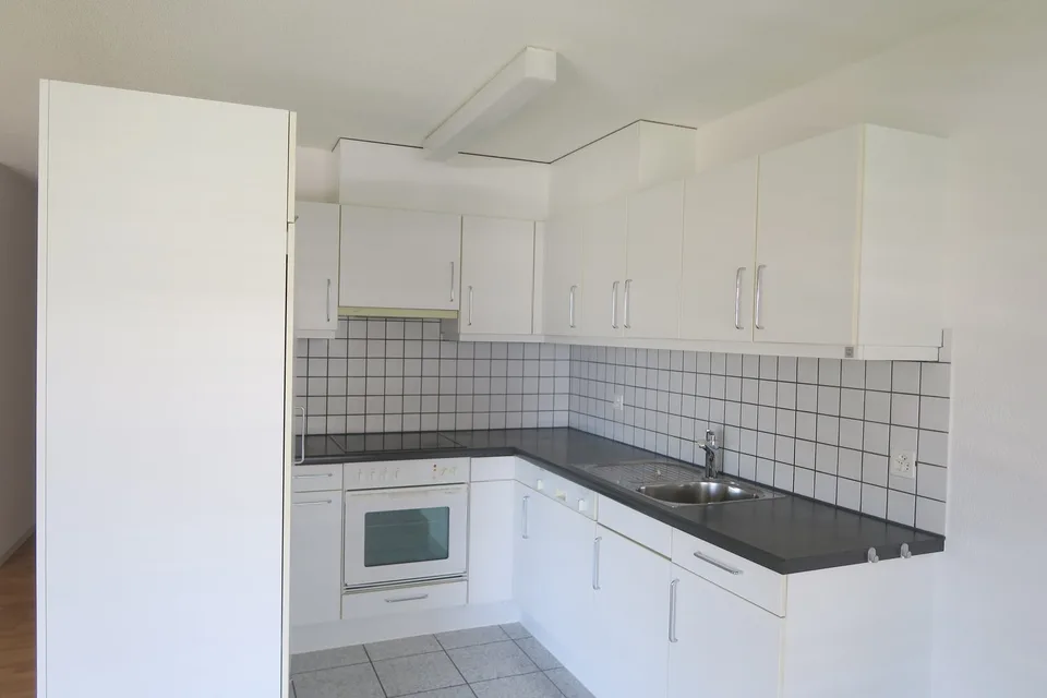 Appartement moderne 4 pièces avec balcon dans un quartier calme Kappel