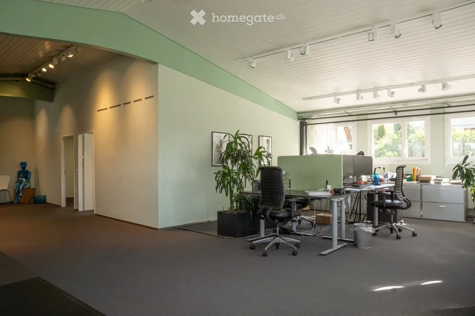 Attraktive Gewerbefläche im 2. OG in Uster – 230 m²
