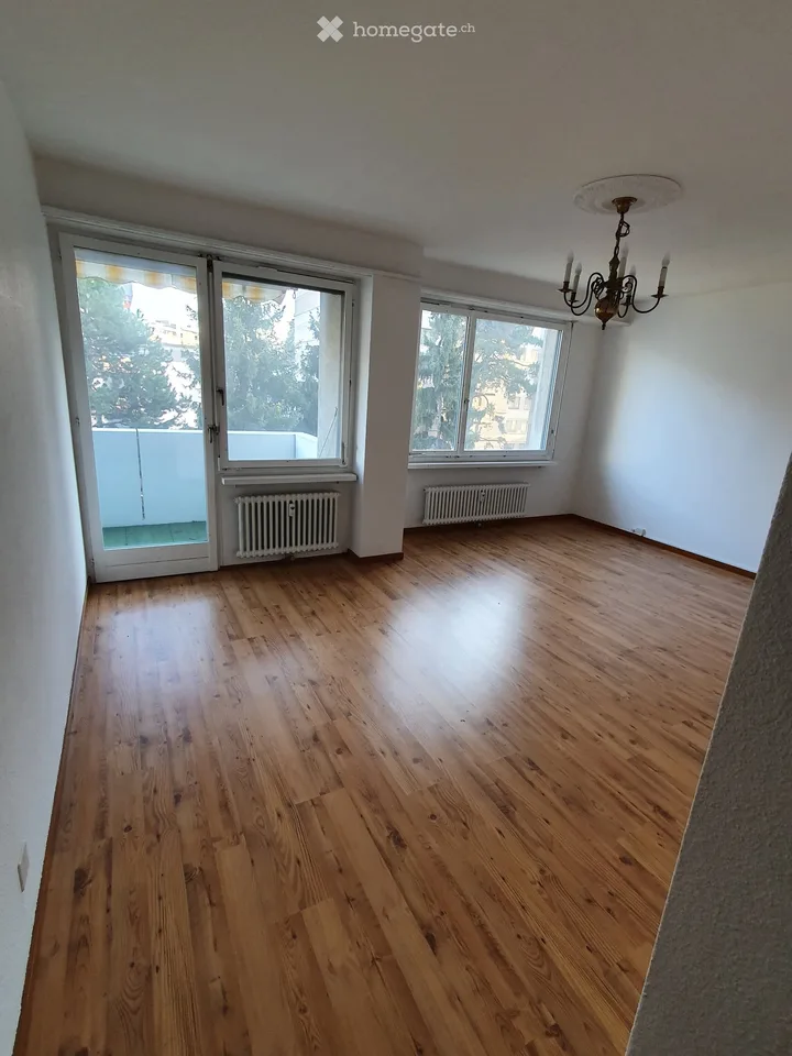 Zentrumsnahe grosse 3-Zi.-Whg., 5.OG, Nähe Aeschenplatz u. St.Alban-Vorstadt