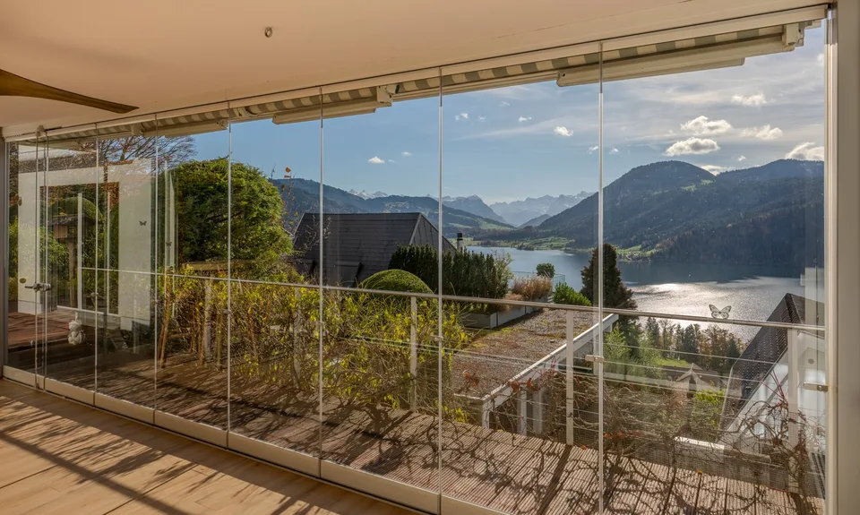 5.5-Zimmerwohnung mit unverbaubarer See- und Bergsicht