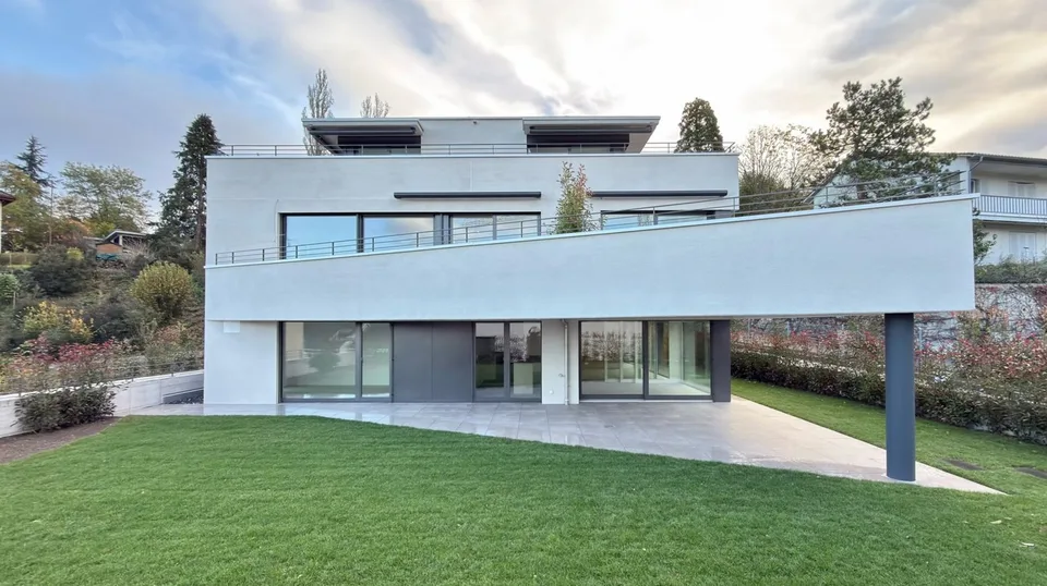 Neubau-Maisonette Attikawohnung mit Aussicht
