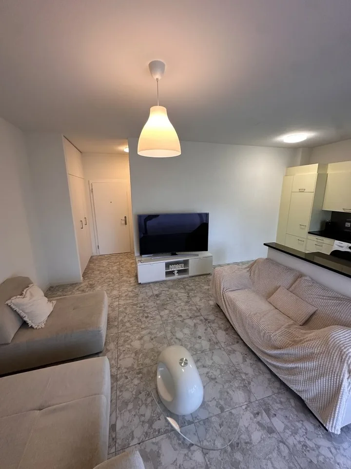 Helle 3-Zimmer-Wohnung mit Balkon in Zürich-Schwamendingen