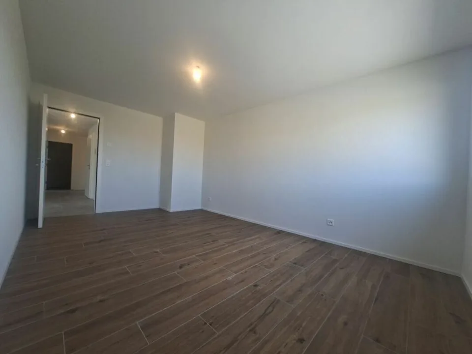 New 3.5-room apartment on the 2nd floor in Farvagny