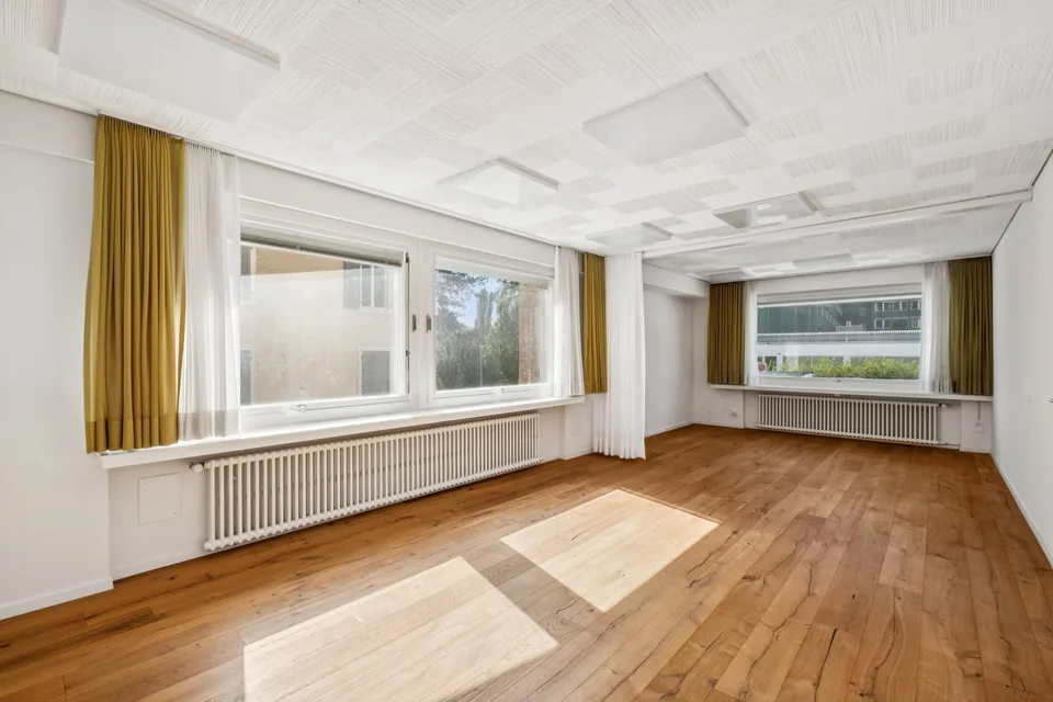 Attractive commercial unit in a central location near Olten train station