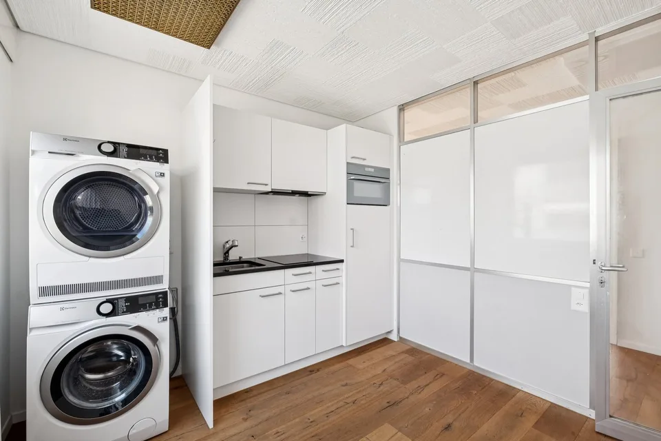 Attractive commercial unit in a central location near Olten train station