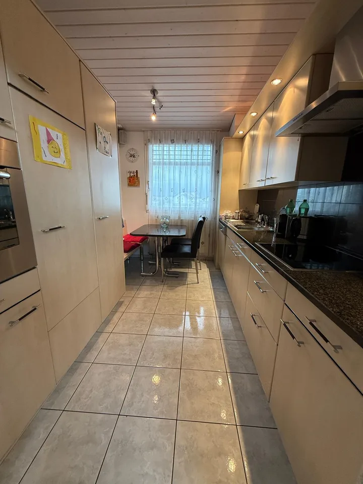 Attractive 4-room attic apartment with lift access directly into the apartment