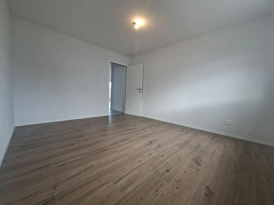 Neue 3.5-Zimmer-Wohnung im 2. Stock in Farvagny
