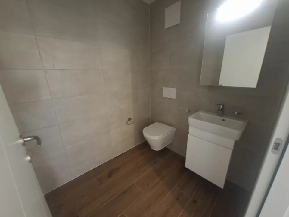 Neue 3.5-Zimmer-Wohnung im Erdgeschoss in Farvagny