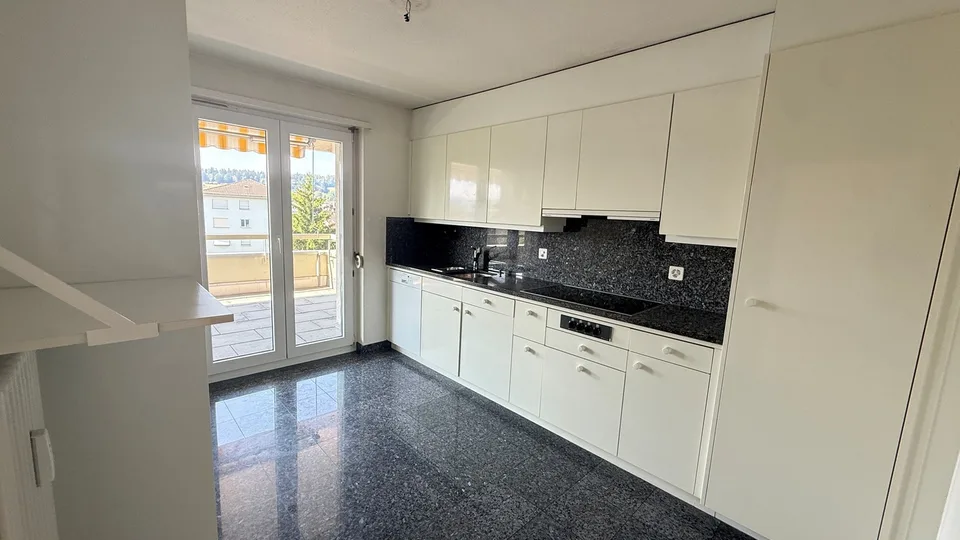 Spacious 6.5-room apartment in Winterthur-Seen