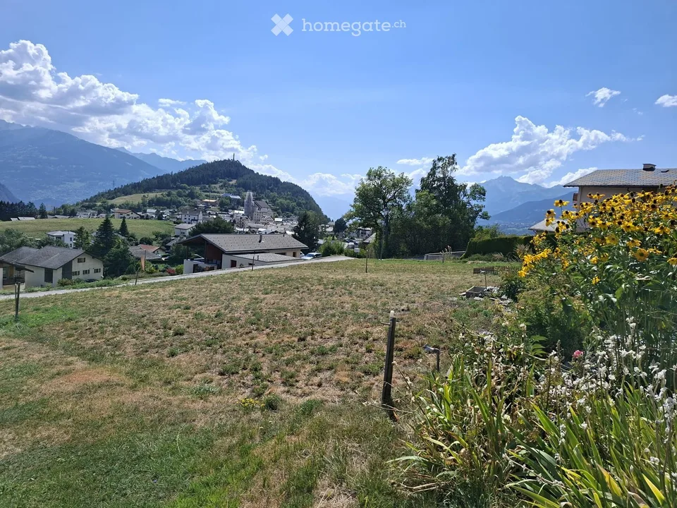 Terrain à bâtir avec vue exceptionnelle à Lens, Valais