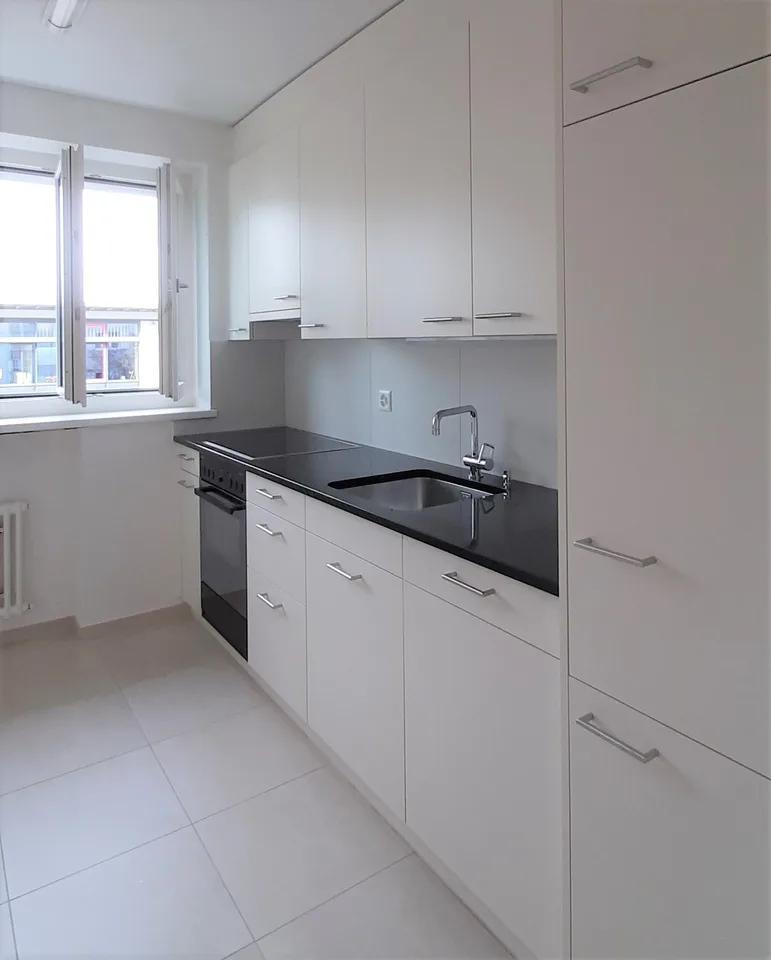 Age-appropriate 3-room cooperative apartment in Zürich Albisrieden